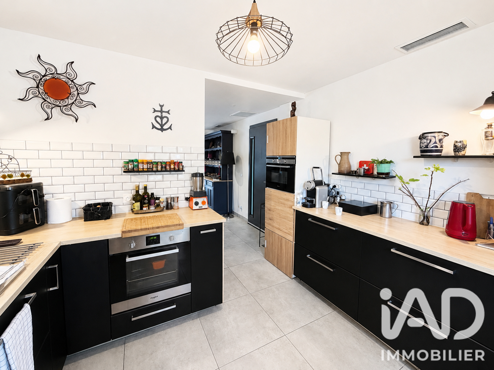 Vente Maison Vente Maison/villa 5 pièces Saint-mamert-du-gard