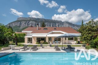  Maison � vendre 7 pi�ces 248 m�
