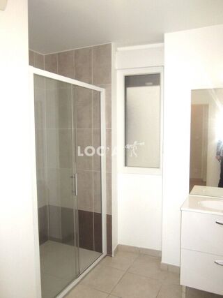  Appartement à louer 1 pièce 35 m²