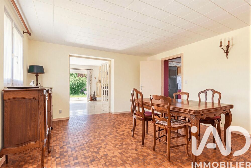 vente Maison - 7 pièce(s) - 198 m² Bron (69500)