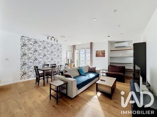  Appartement à louer 4 pièces 96 m²