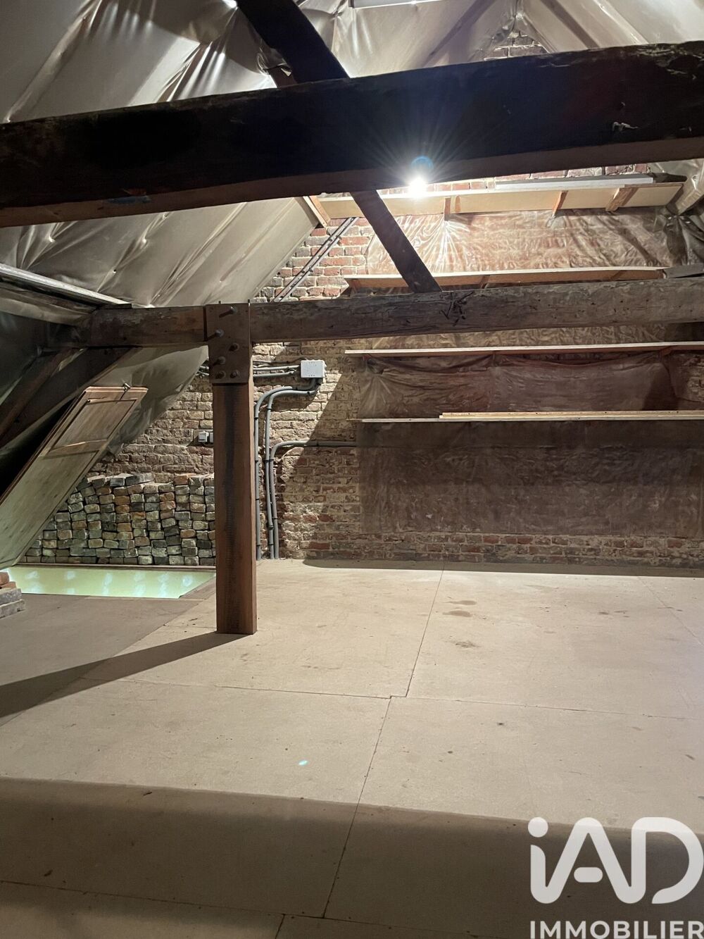Vente Parking/Garage Vente Garage 55 m&sup2; Hazebrouck