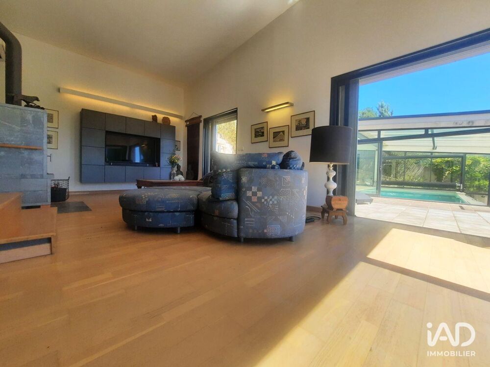 à vendre  Maison Saint-Gilles (30800)