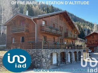  Immeuble à vendre 218 m²
