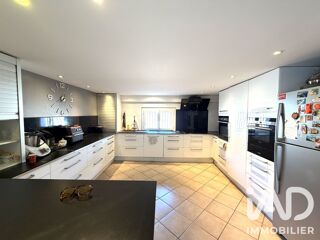  Maison à vendre 6 pièces 220 m²