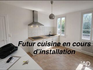  Appartement à louer 3 pièces 77 m²