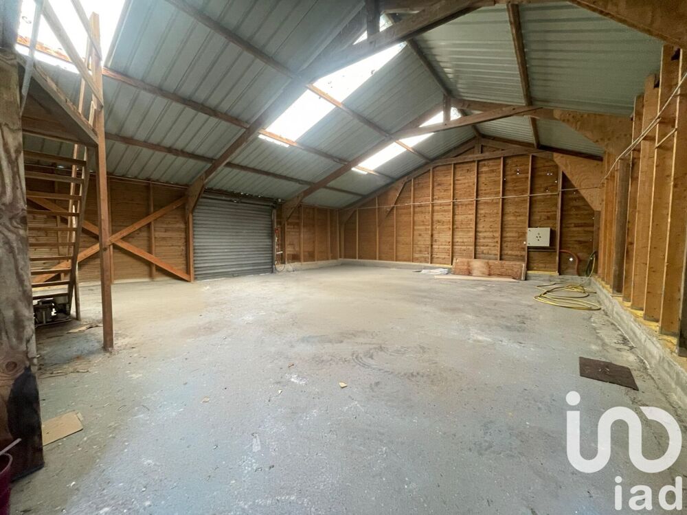 Appartement 2 pièces 240 m² · à Parigné · 240 m² · 104 500 €