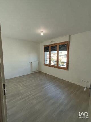  Appartement à louer 3 pièces 58 m²