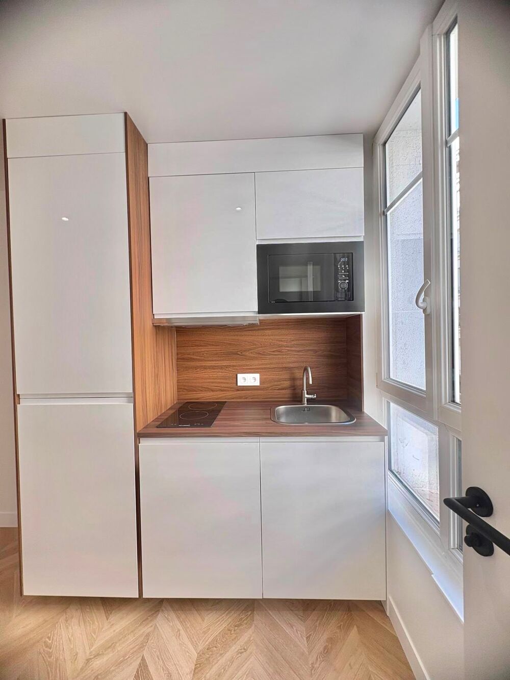 Vente Appartement Appartement rénové et équipé Paris 17