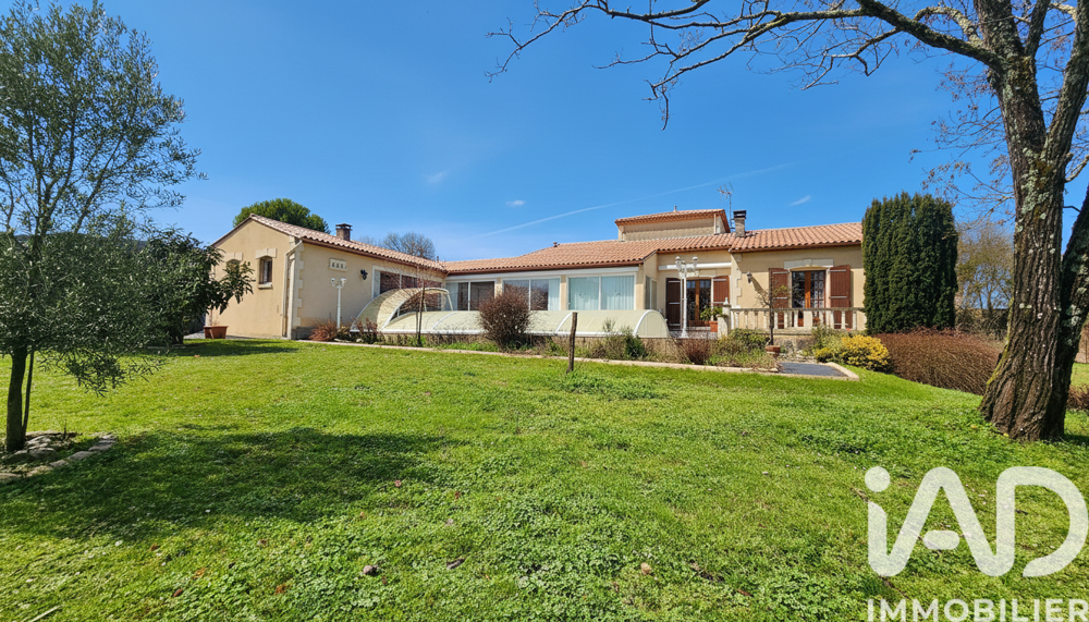 Vente Maison Vente Maison/villa 6 pièces Montignac-charente