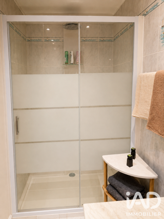  Immeuble à vendre 220 m²