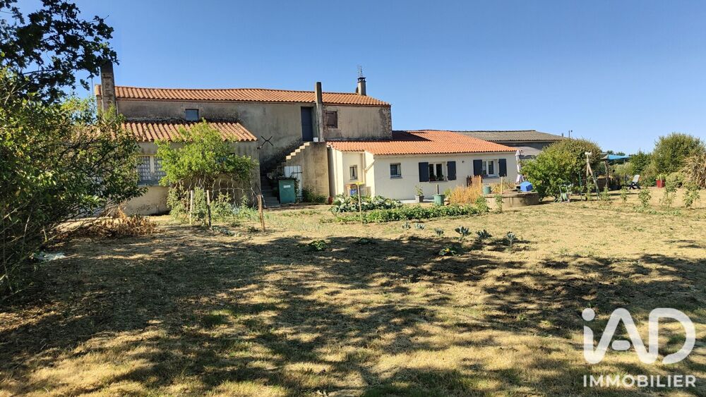 Maison 5 pièces 186 m² · à Grosbreuil · 186 m² · 288 000 €