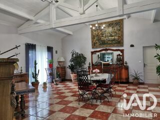  Maison à vendre 6 pièces 197 m²