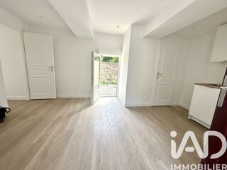 Appartement à louer 2 pièces 33 m²