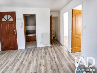  Appartement à louer 3 pièces 49 m²