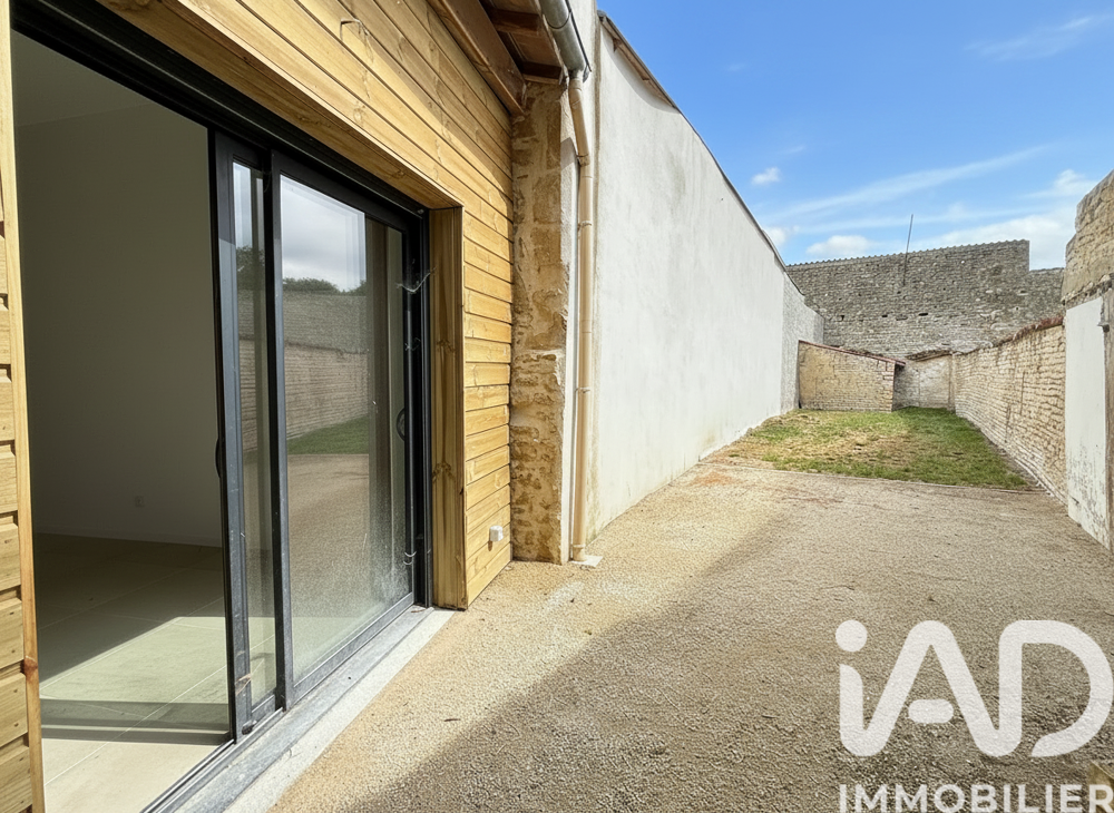 Vente Maison Vente Maison/villa 6 pièces Mauzé-sur-le-mignon