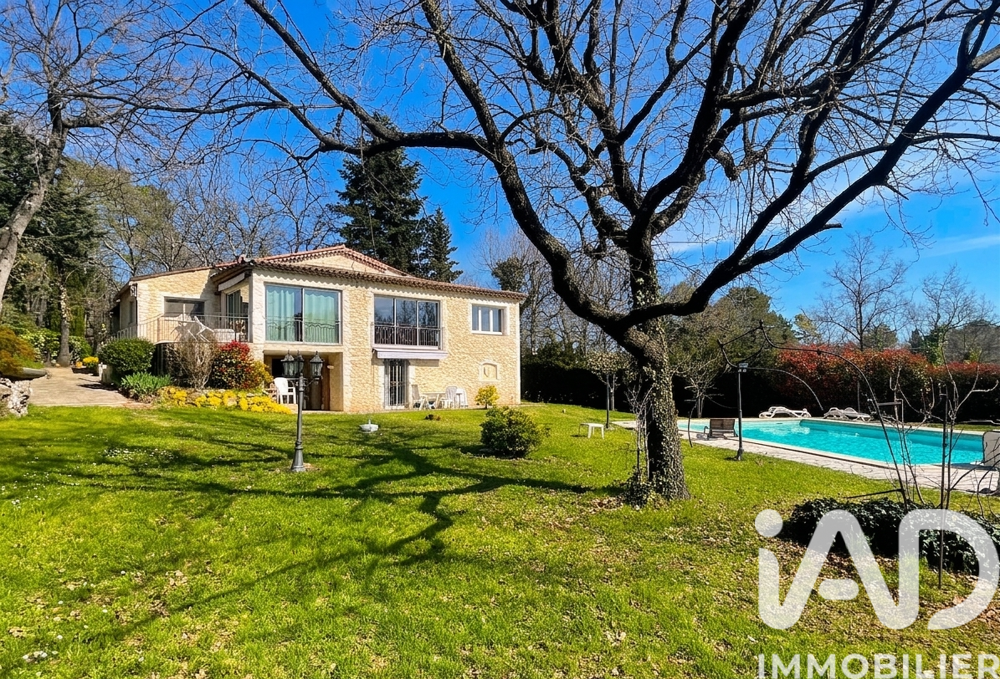 Maison 5 pièces 198 m² · à Callian · 198 m² · 680 000 €