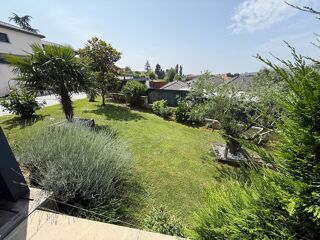  Maison  vendre 6 pices 220 m