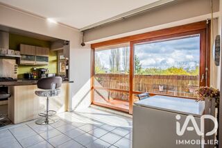  Appartement à louer 4 pièces 75 m²