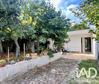 Vente Maison Vente Maison d'architecte 5 pièces La penne-sur-huveaune