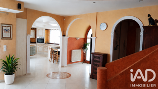  Maison à vendre 6 pièces 242 m²