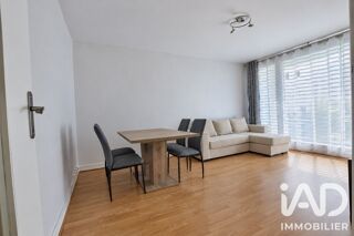  Appartement à louer 2 pièces 45 m²