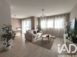 Vente Appartement 5 pièces 92 m², Saint-Max