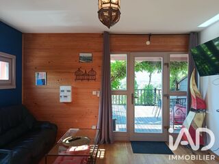  Immeuble à vendre 167 m²