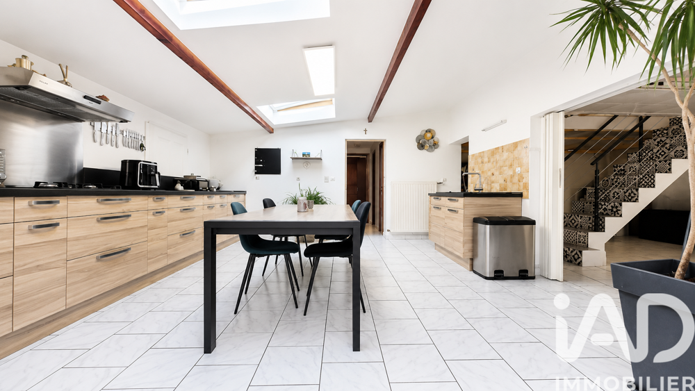 Vente Maison Vente Maison de ville 5 pièces Charleville-mézières