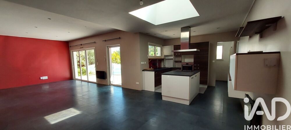 Vente Maison Vente Maison d'architecte 6 pièces Saint-rogatien