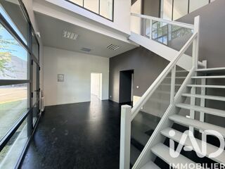  Immeuble � vendre 239 m�
