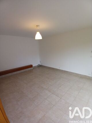  Maison à louer 4 pièces 84 m²