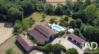  Maison à vendre 13 pièces 340 m²