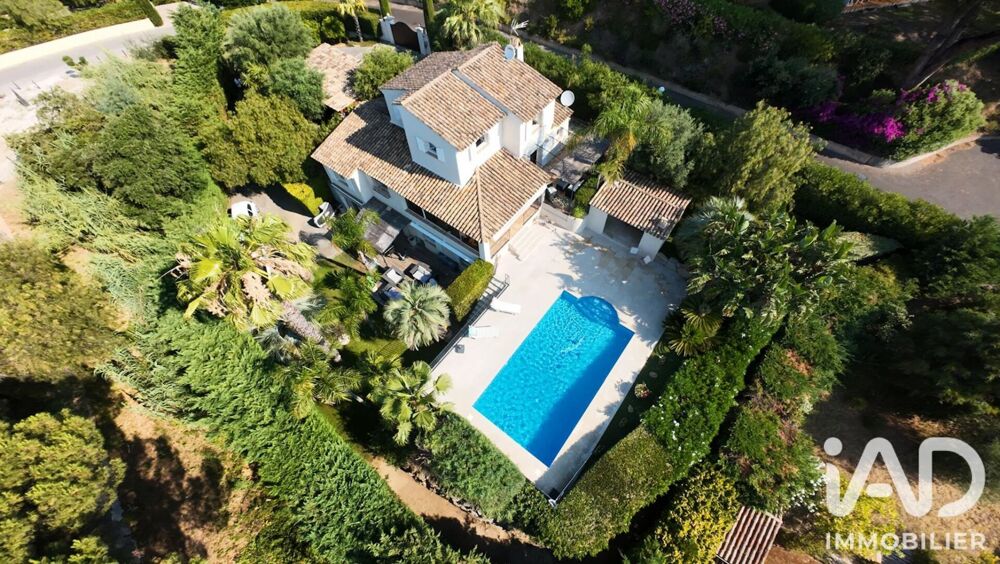 Vente Maison Vente Maison traditionnelle 7 pièces Sainte-maxime