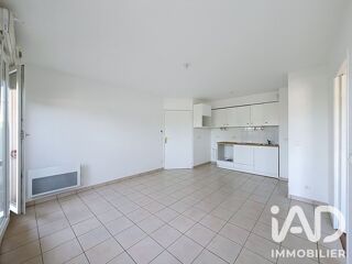  Appartement à louer 2 pièces 42 m²