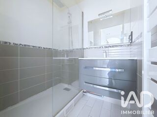  Appartement à louer 2 pièces 45 m²