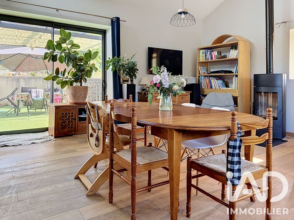 vente Maison - 5 pièce(s) - 130 m² Sciecq (79000)