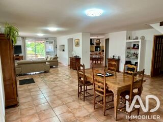  Maison à vendre 5 pièces 137 m²