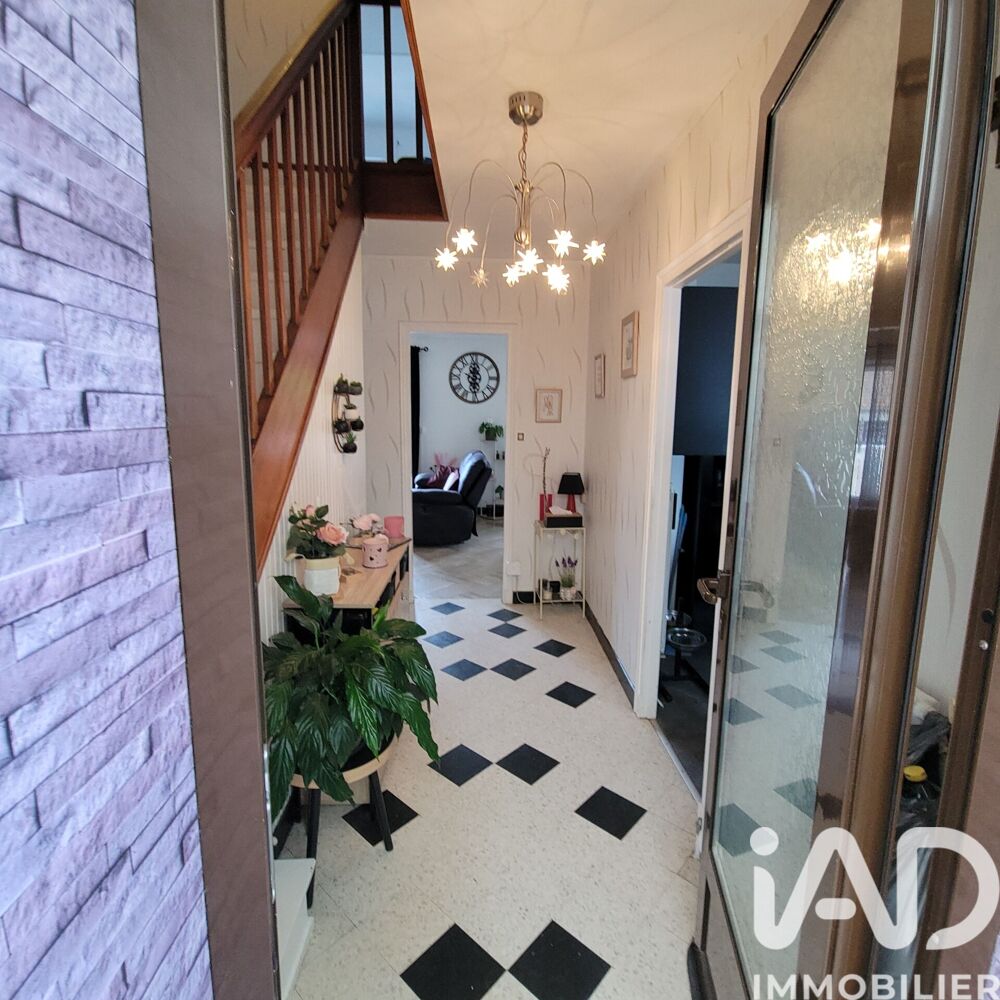 Vente Maison Vente Pavillon 6 pièces La cerlangue