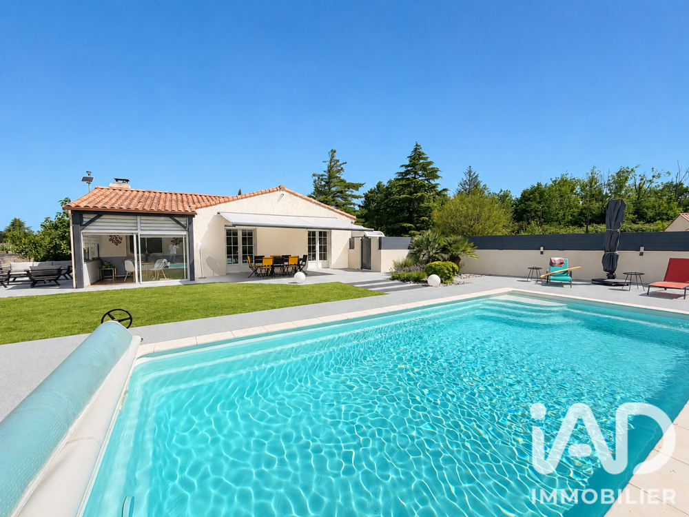 Maison 6 pièces 145 m² · à Grosbreuil · 145 m² · 458 000 €