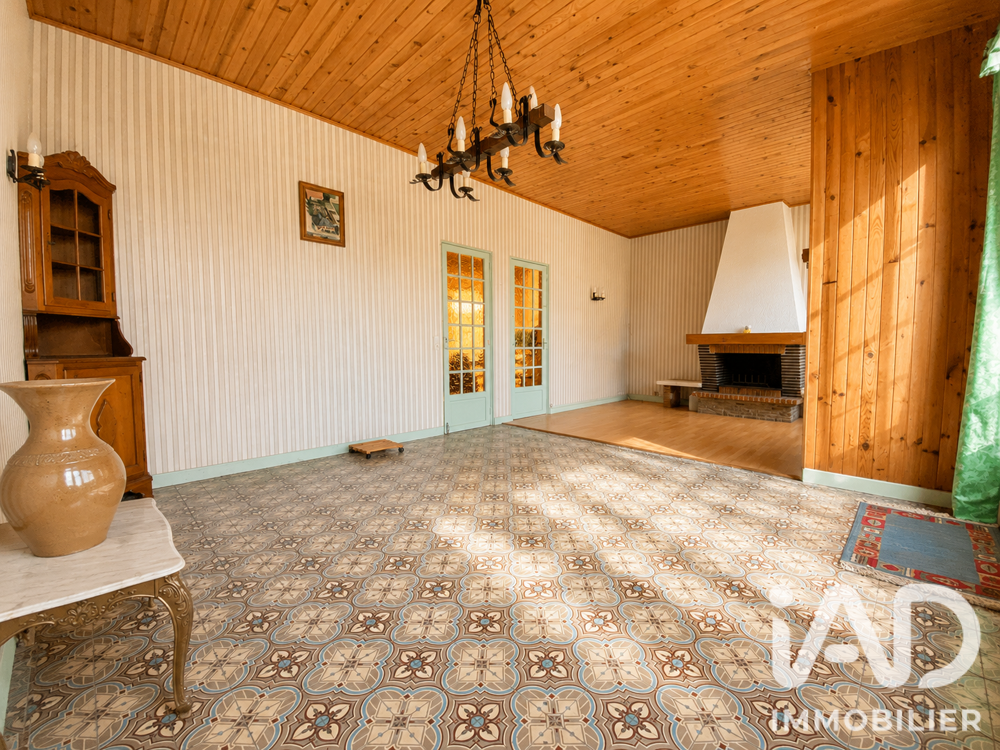Vente Maison de village 8 pièces