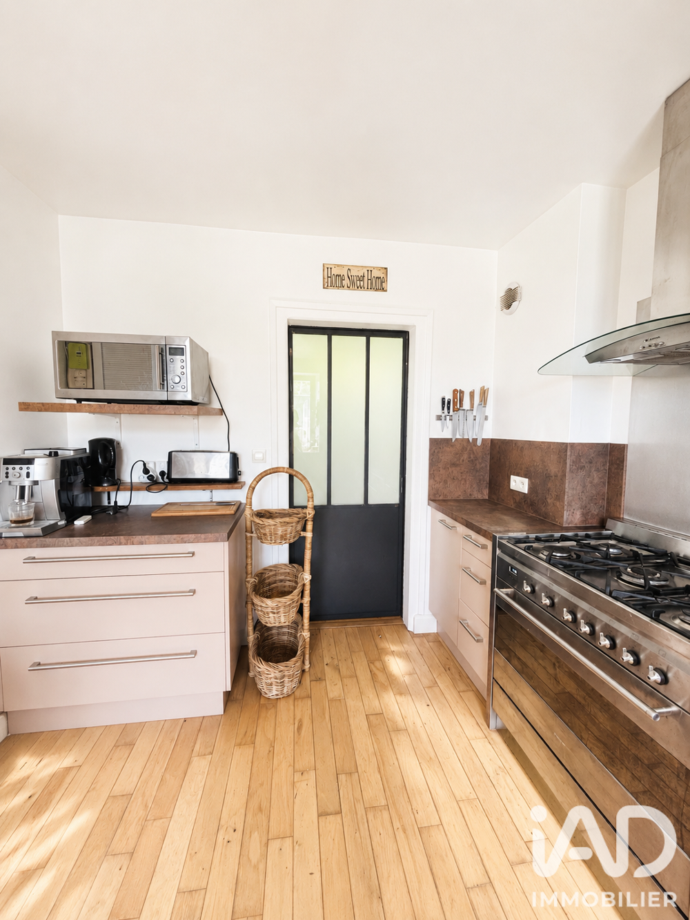 vente Maison - 9 pièce(s) - 206 m² Saint-Martin-sous-Vigouroux (15230)