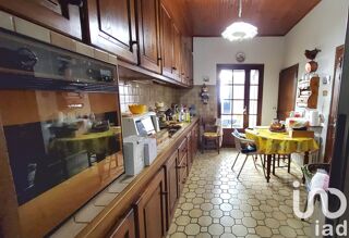  Immeuble à vendre 159 m²