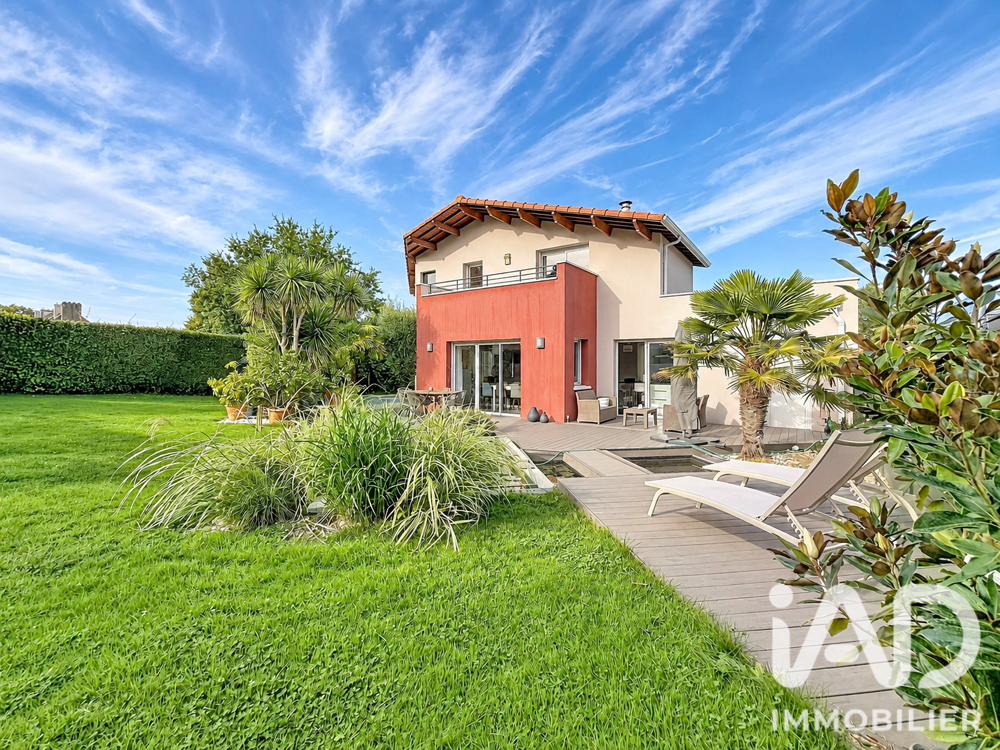 Vente Maison Vente Maison traditionnelle 7 pièces Basse-goulaine