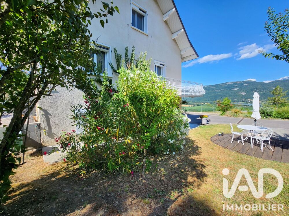 Vente Maison Vente Maison traditionnelle 6 pièces Peyrieu