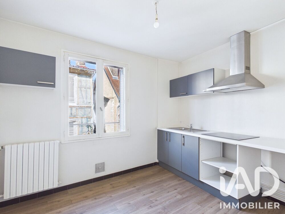 Appartement 2 pièces 52 m² · à Troyes · 52 m² · 83 000 €