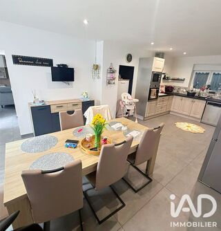  Immeuble à vendre 203 m²