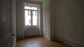  Appartement à louer 3 pièces 58 m²
