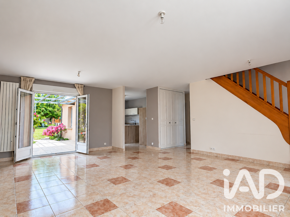 Vente Maison Vente Maison traditionnelle 7 pièces Parçay-meslay