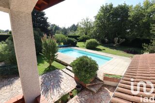  Maison à vendre 6 pièces 242 m²